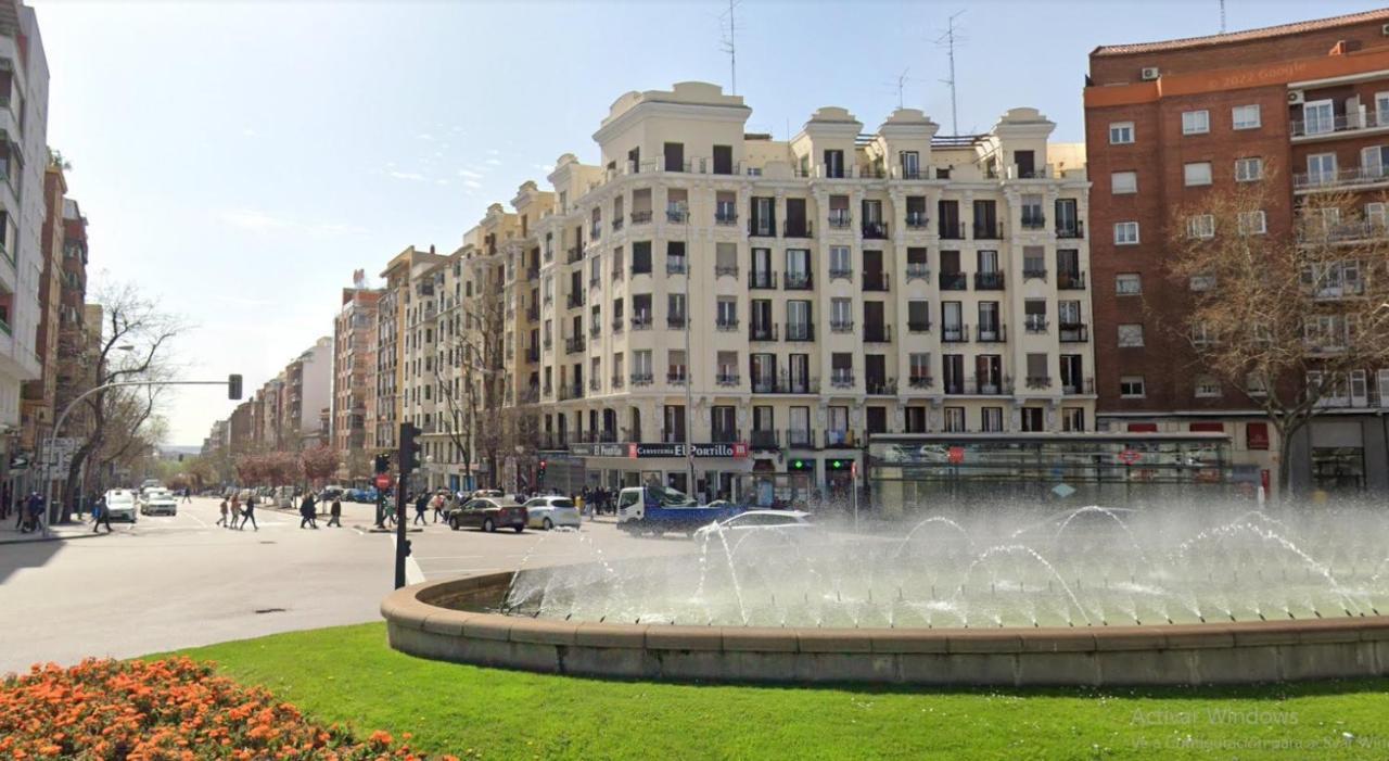 Amazinn Places Embajadores I Madrid Bagian luar foto