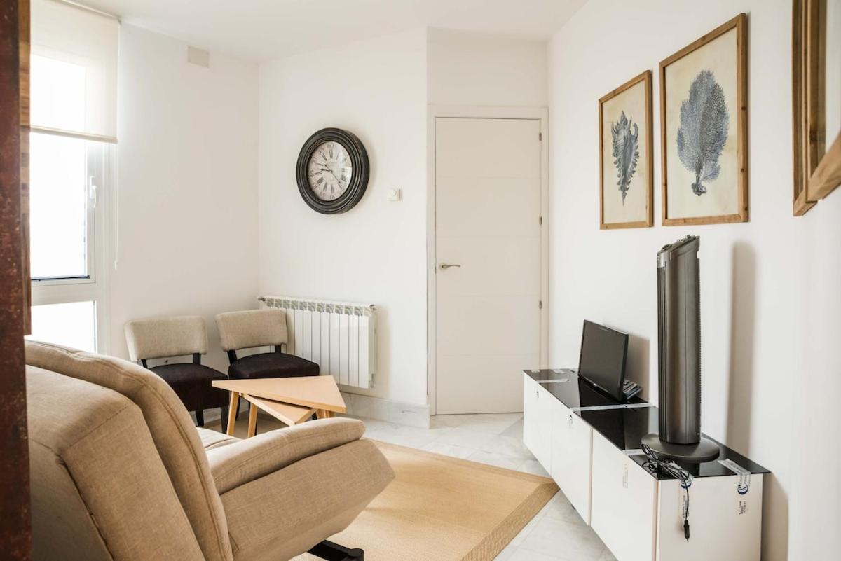 Amazinn Places Embajadores I Madrid Bagian luar foto