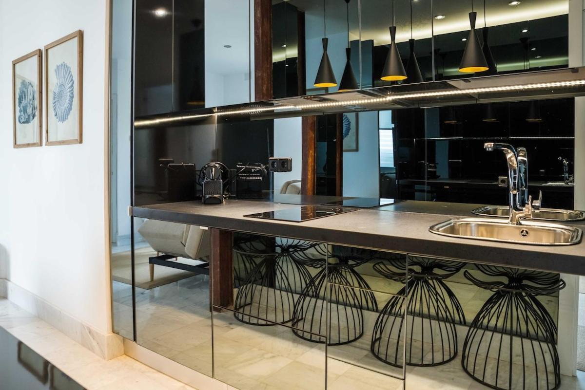 Amazinn Places Embajadores I Madrid Bagian luar foto
