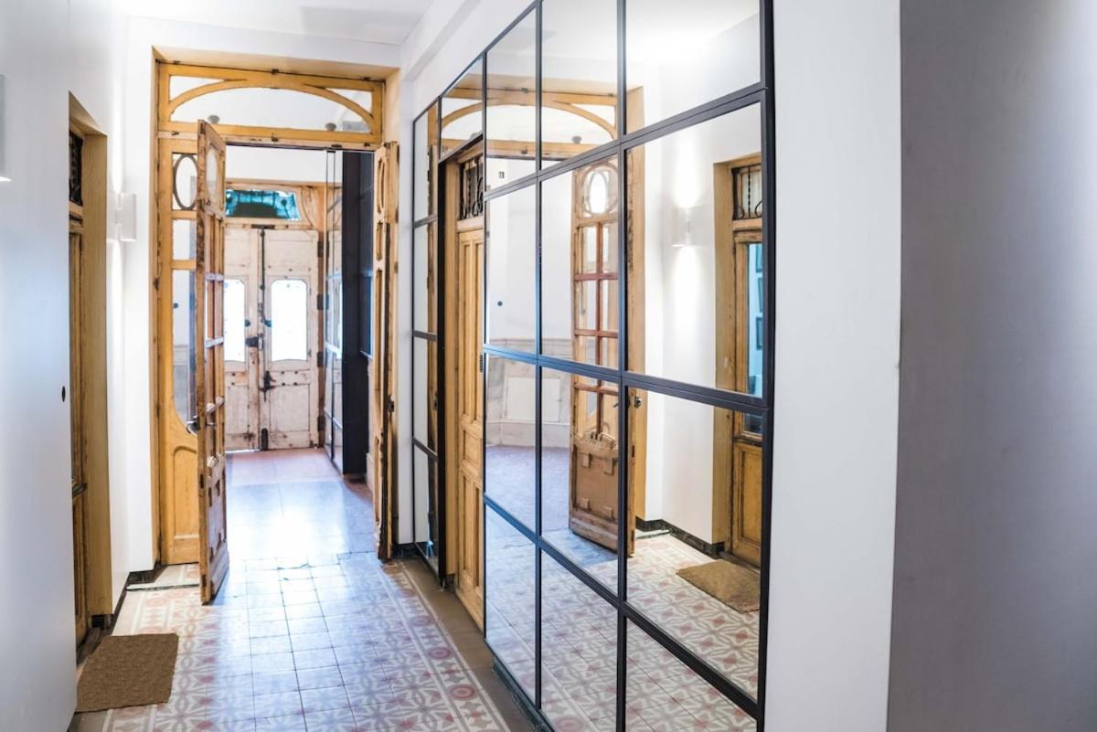 Amazinn Places Embajadores I Madrid Bagian luar foto